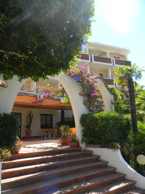 Hotel Punta Faro 梵蒂冈角 外观 照片