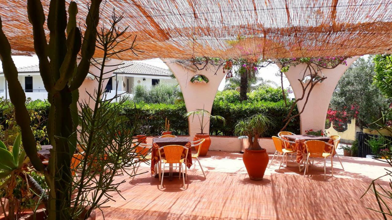 Hotel Punta Faro 梵蒂冈角 外观 照片